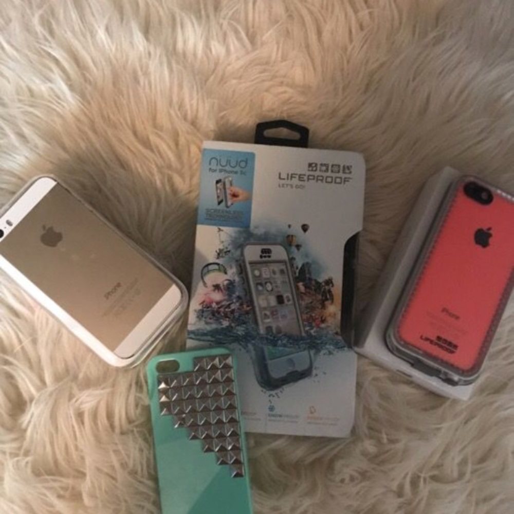 5s 5c iPhone Bundle